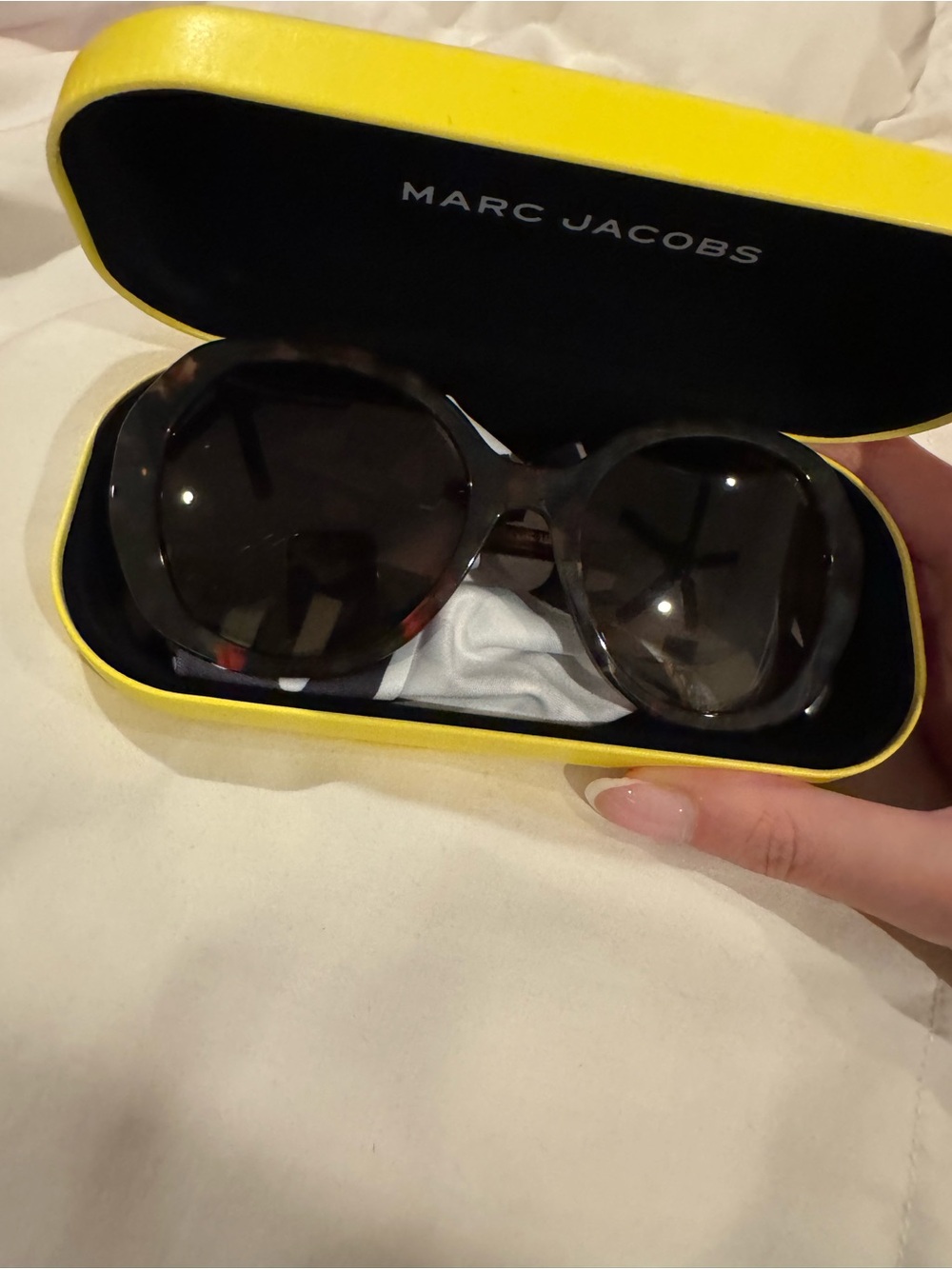 Marc Jacobs Women's Oversized Tortoiseshell Sunglasses